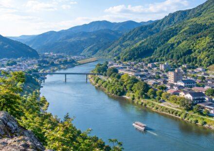 Nagatoro Travel Guide scenic river and hiking area in Saitama Japan